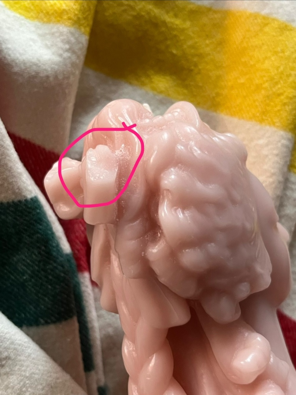 Cire Trudon Marie Antoinette bust candle in rose - Picture 12 of 16